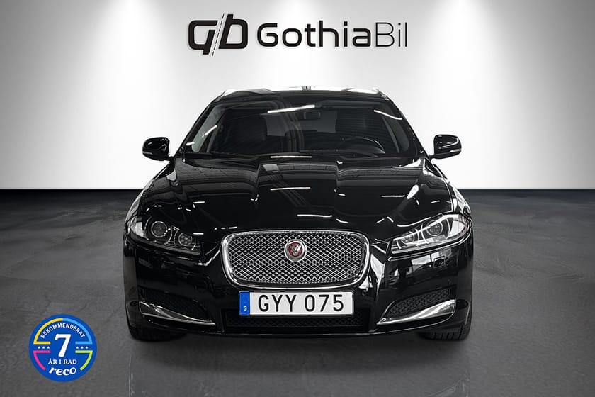 Bild 2 av Jaguar XF Sportbrake 2.2 TDi4 200hk Kamera Läder Navi