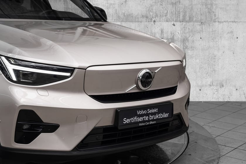 Bilde 2 av Volvo XC40 Recharge Single Motor Extended Range El. Ultimate 252Hk. Topputstyrt!