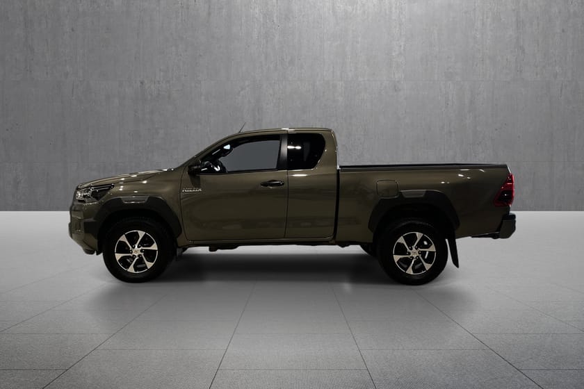 Bilde 2 av Toyota Hilux Extra Cab 2,8 204hk X-Cab 4WD SR+ Inv. X aut Hengerfeste, PIGG