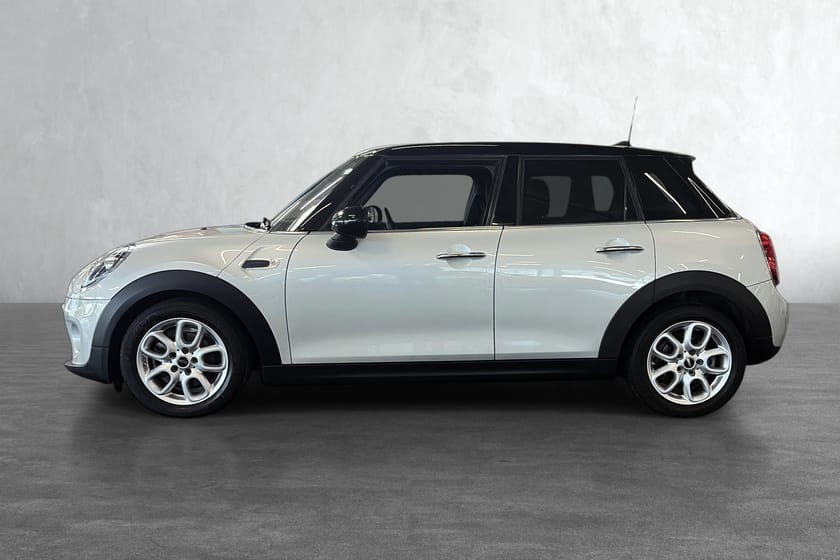 Bilde 2 av MINI Cooper 5-dørs Automat / Mye utstyr