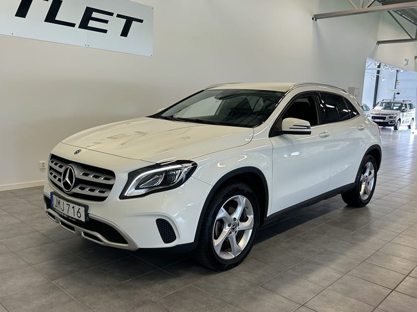 Bild 2 av Mercedes-Benz GLA 200 d 136hk Aut/Drag