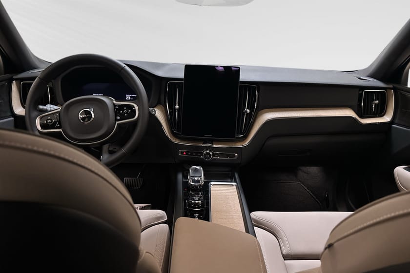 Bild 5 av Volvo XC60 T6 Plus Dark Nordic Edition