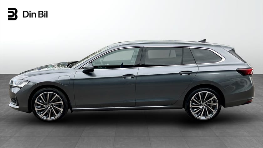 Bild 2 av Škoda Superb iV Kombi COMBI 204 hk L&K 1,5 TSI