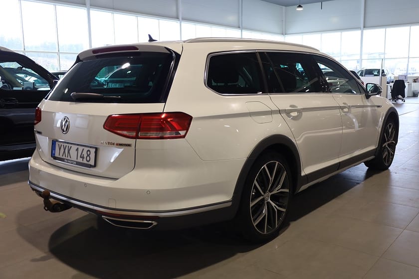Bild 5 av Volkswagen Passat Alltrack 2.0 TDI 240HK 4M Cockpit Drag Navi Kamera