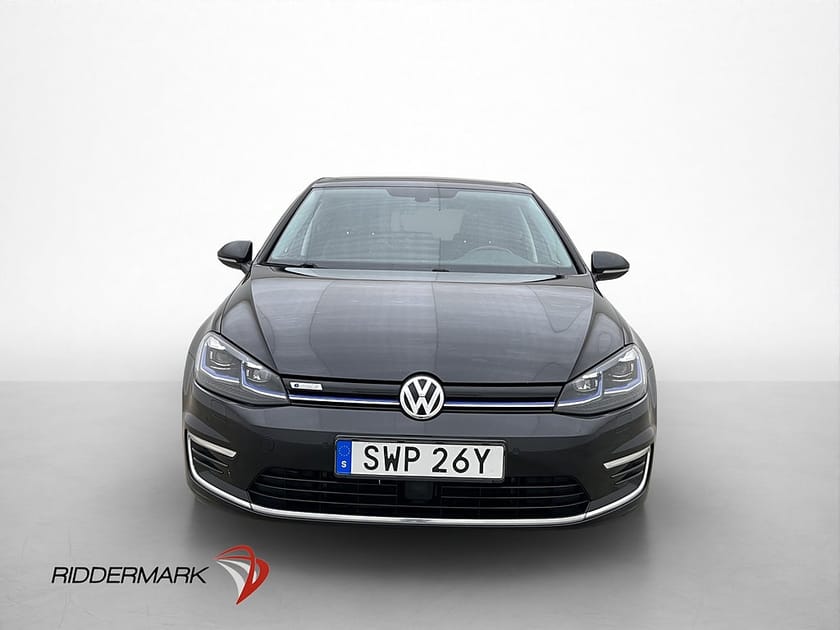 Bild 3 av Volkswagen e-Golf 136hk Cockpit MOMS Sensorer CarPlay Navi