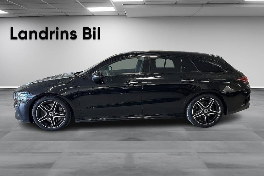 Bild 4 av Mercedes-Benz CLA 250 4MATIC Shooting Brake AMG-Line
