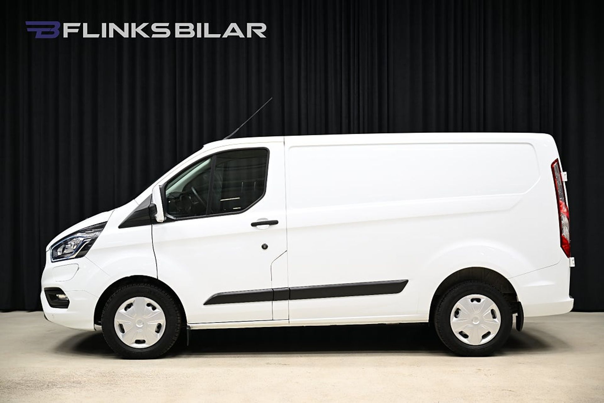 Ford Transit Custom 2022, bild 3/10