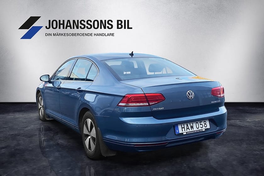 Bild 3 av Volkswagen Passat 1.6TDI Dieselvärmare SoV-däck MoK-värmare