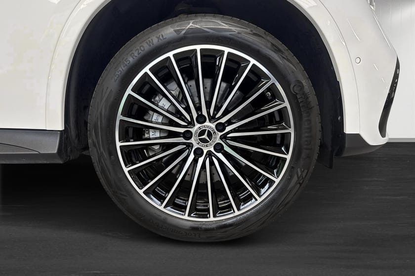 Bild 5 av Mercedes-Benz GLC 300 e 4MATIC SUV