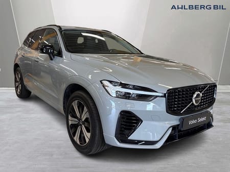 Volvo XC60 Recharge T6 II Plus Dark Edition.