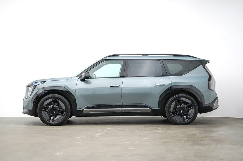 Bild 2 av Kia EV9 AWD 99,8 kWh / 385hk / GT-Line
