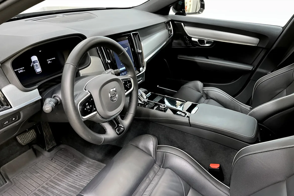 Volvo V90