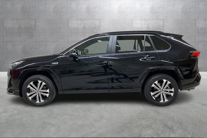 Bilde 2 av Toyota RAV4 Plug-in Hybrid 2.5l, Active Tech, Plug in med firehjulsdrift !