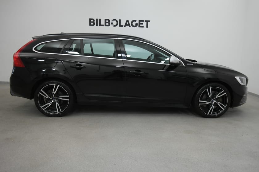 Bild 4 av Volvo V60 D6 AWD Twin Engine R-Design.