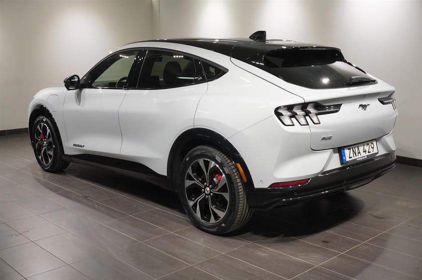Bild 3 av Ford Mustang Mach-E Long Range AWD 360°