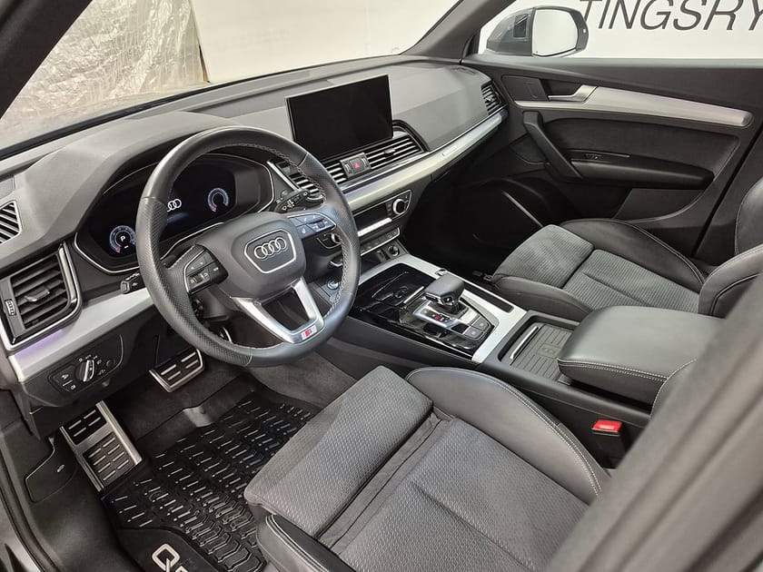Bild 2 av Audi Q5 40 TDI quattro S-Line 204HK 4x4 Evolution Panorama