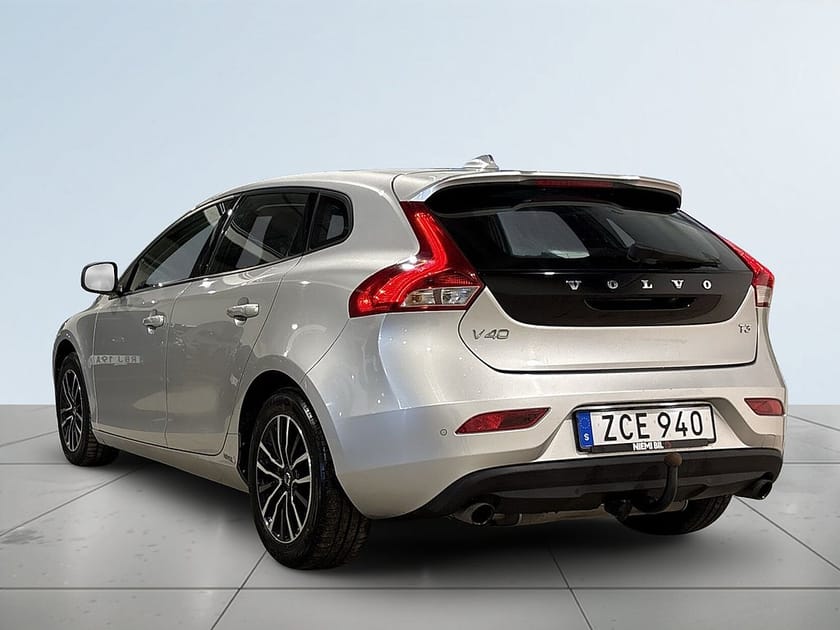 Bild 5 av Volvo V40 T3 Dragkrok Parkeringsvärmare Backkamera Psens SoV