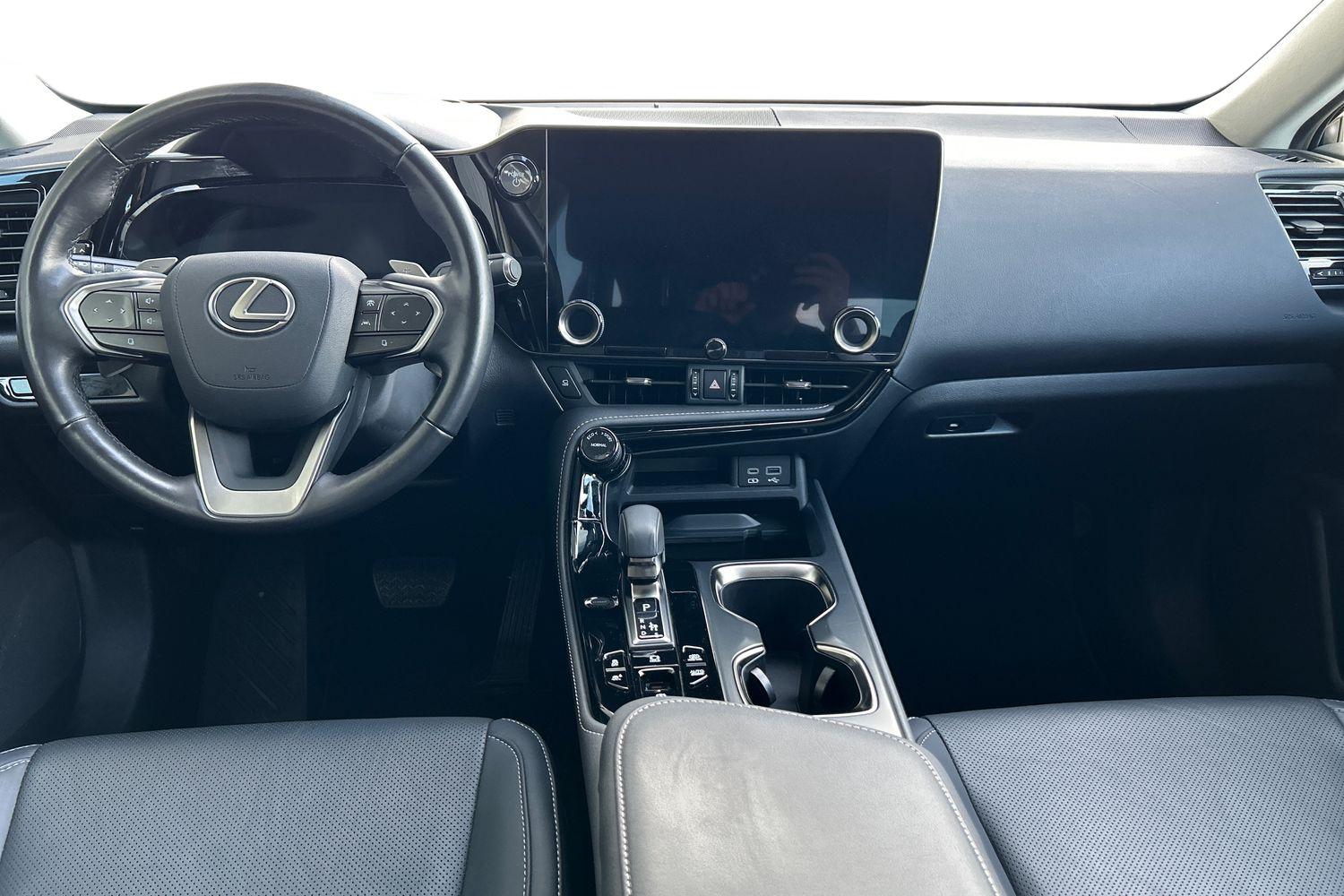 Lexus NX 450h+ E-CVT, 309hp, 2023