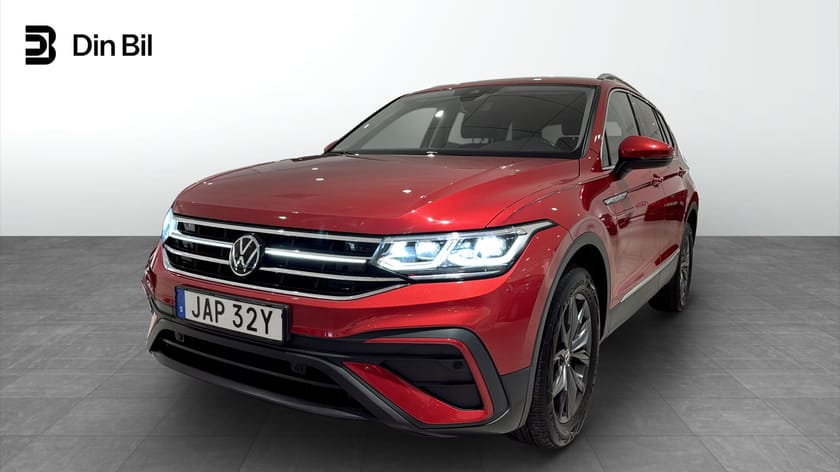 Bild 1 av Volkswagen Tiguan Allspace 7-sätes TSI150 DSG 7 Sits/Drag/Kamera/Ergo/Keyless
