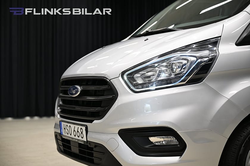 Bild 3 av Ford Transit Custom 340 130HK L2|Dubbeldörr|Drag|Värmare|NyKamrem|Moms