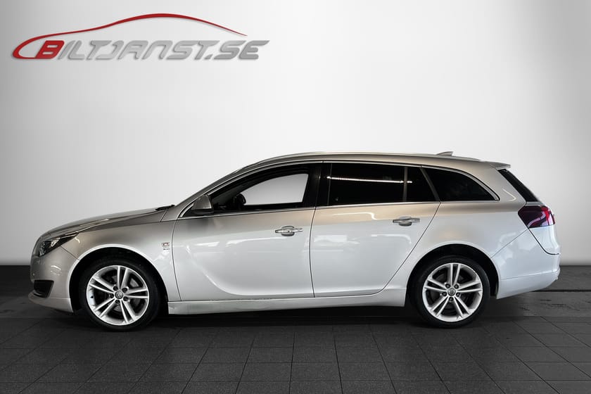 Bild 2 av Opel Insignia Sports Tourer OPC-LINE 4WD | DRAGKROK | TAKLUCKA