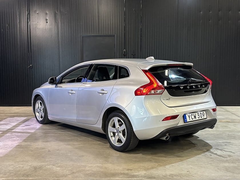 Bild 4 av Volvo V40 D3 (150hk) Business Edition Pro