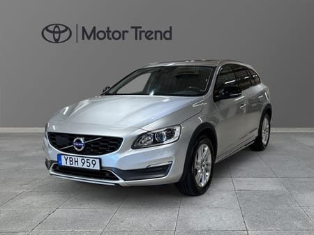 Volvo V60 Cross Country CrossCountry D4 Automat Momentum Drag Taklucka Vhjul