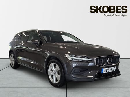 Volvo V60 Cross Country B4 AWD Diesel Core