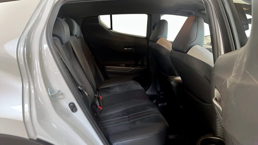 Bild 5 av Toyota C-HR Hybrid CVT 184hk GR-SPORT / Kamera / CarPlay
