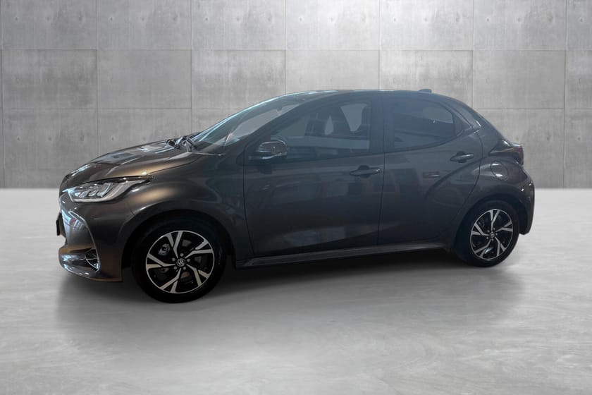 Bilde 2 av Toyota Yaris Hybrid 115