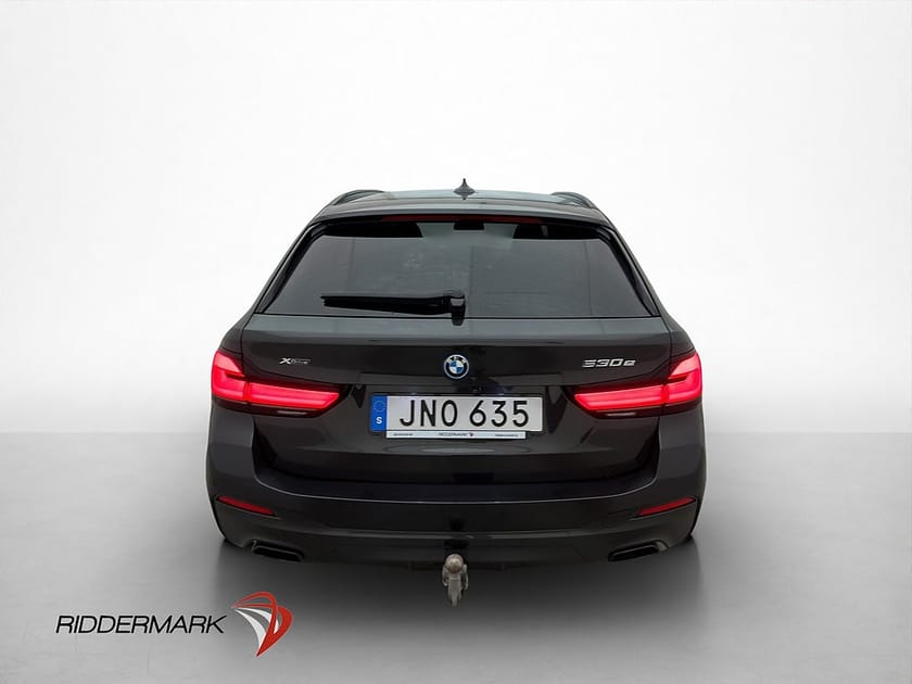 Bild 5 av BMW 530e xDrive Touring 530 M-Sport Cockpit HUD Dragkrok Kamera CarPlay