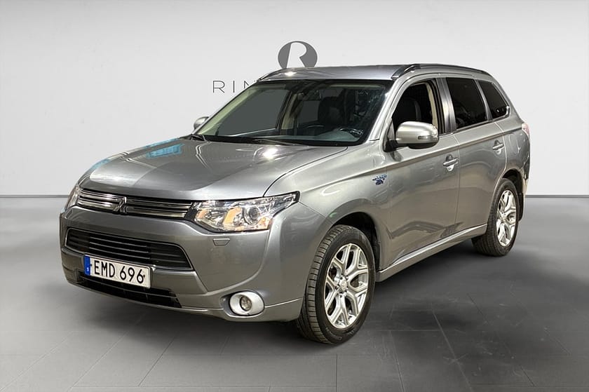 Bild 1 av Mitsubishi Outlander PHEV 203 HK AUT AWD BUSINESS NAV DRAG BACKKAMERA 18"