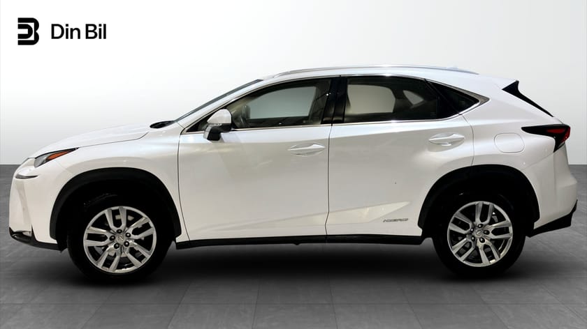 Bild 2 av Lexus NX 300h AWD