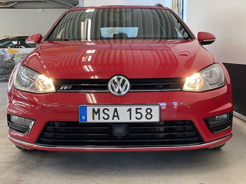 Bild 3 av Volkswagen Golf Sportscombi SC R-Line 1,4 TSI 150hk Panorama Drag Värmare