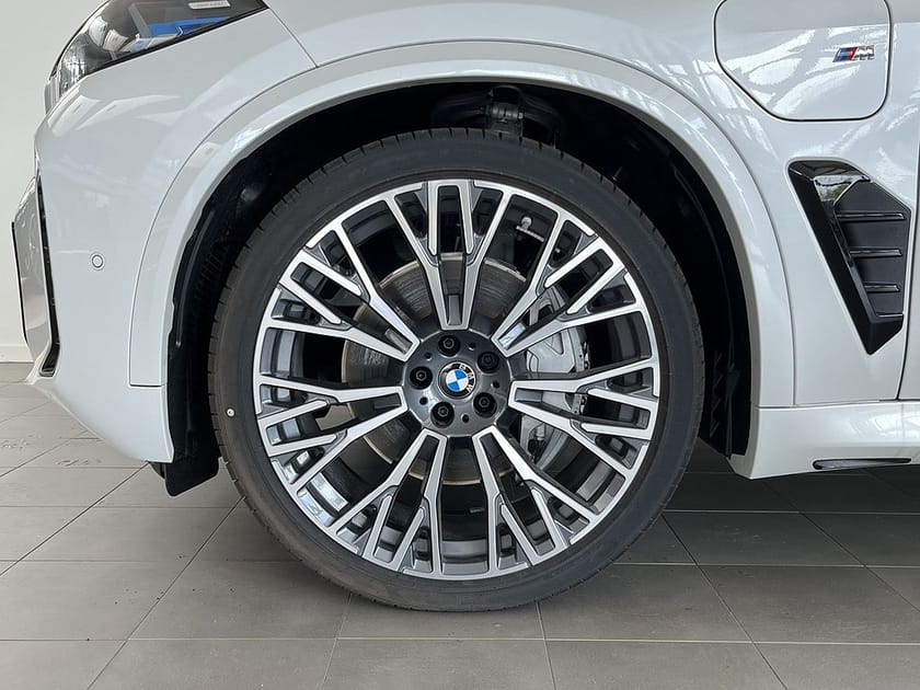 Bild 4 av BMW X5 xDrive50e 2,95%ränta M Sport 22" Drag H/K Panorama