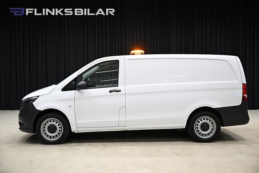 Bild 2 av Mercedes-Benz Vito 116 CDI 4MATIC 3.2t 7G+ 163HK Automat|Servicebil|Inredd|SeUtr!!