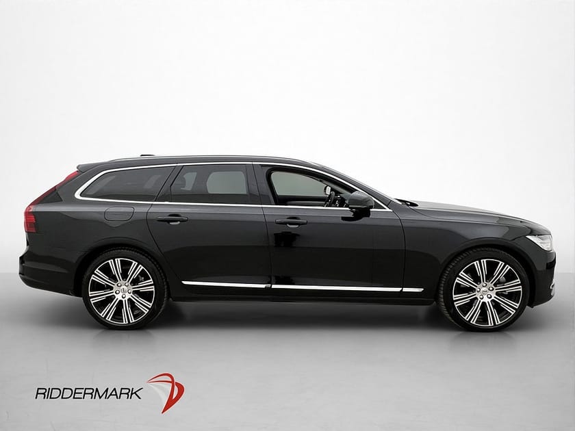 Bild 4 av Volvo V90 Recharge T6 AWD 350hk Plus Bright Läder Drag
