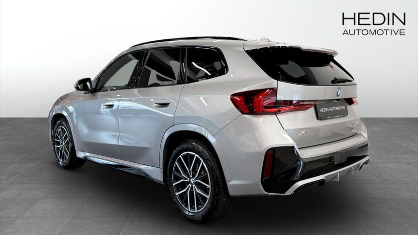 Bild 2 av BMW X1 xDrive25e xDrive 25e M Sport Drag