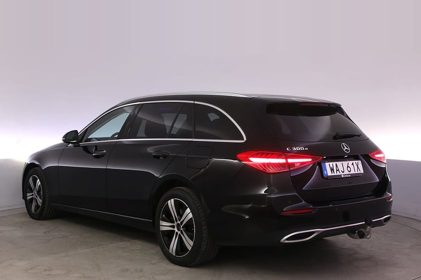 Bild 4 av Mercedes-Benz C 300 T e Avantgarde Kamera Navi Värmare Drag