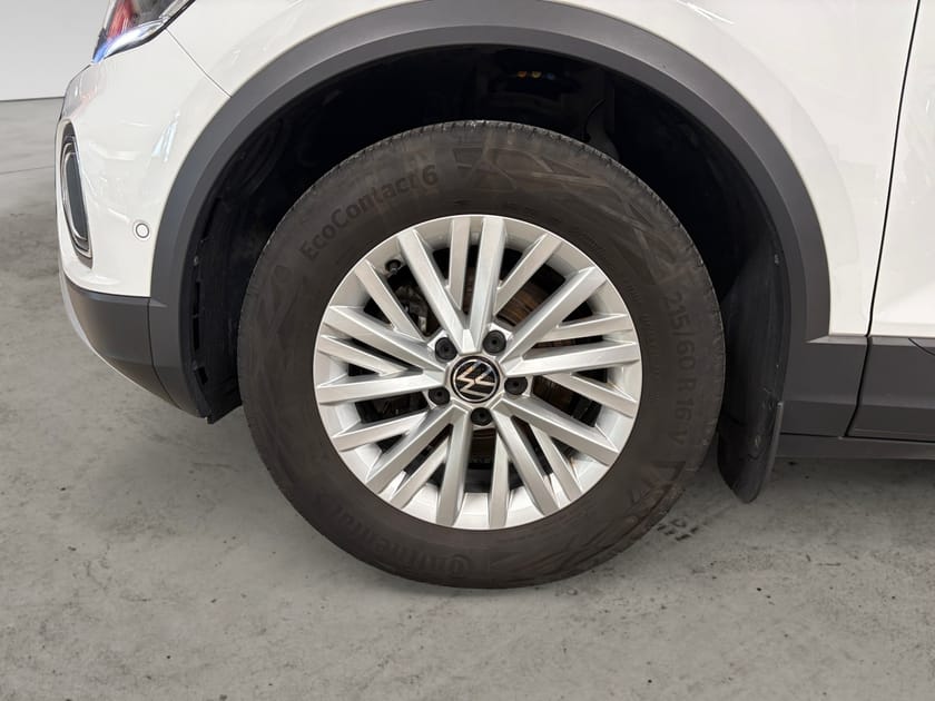 Bild 4 av Volkswagen T-Roc 1,0 TSI 110 HK