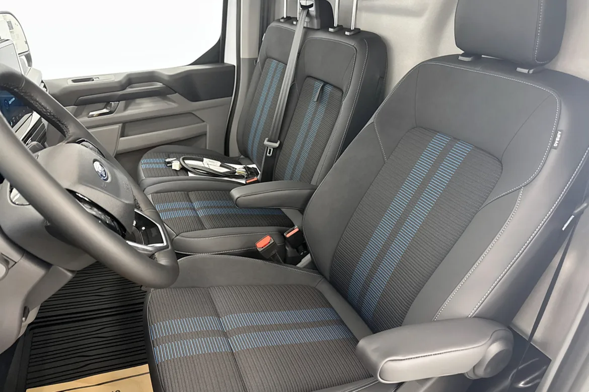 Ford E-Transit Custom 340 AWD