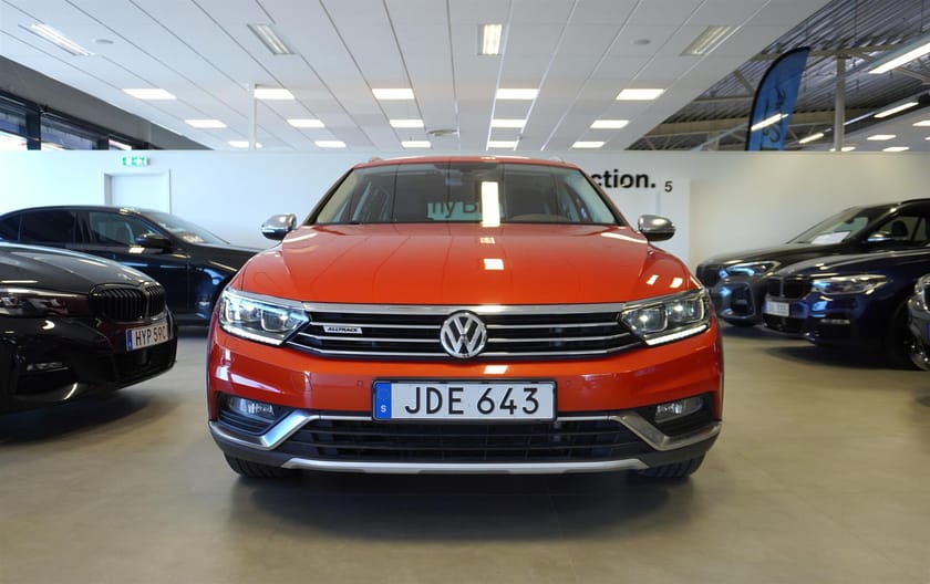Bild 2 av Volkswagen Passat Alltrack 2.0 Drag CarPlay Kamera