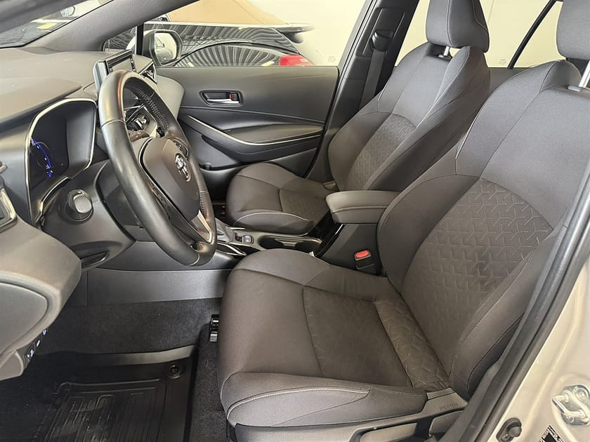 Bild 5 av Toyota Corolla Touring Sports Hybrid e-CVT STYLE