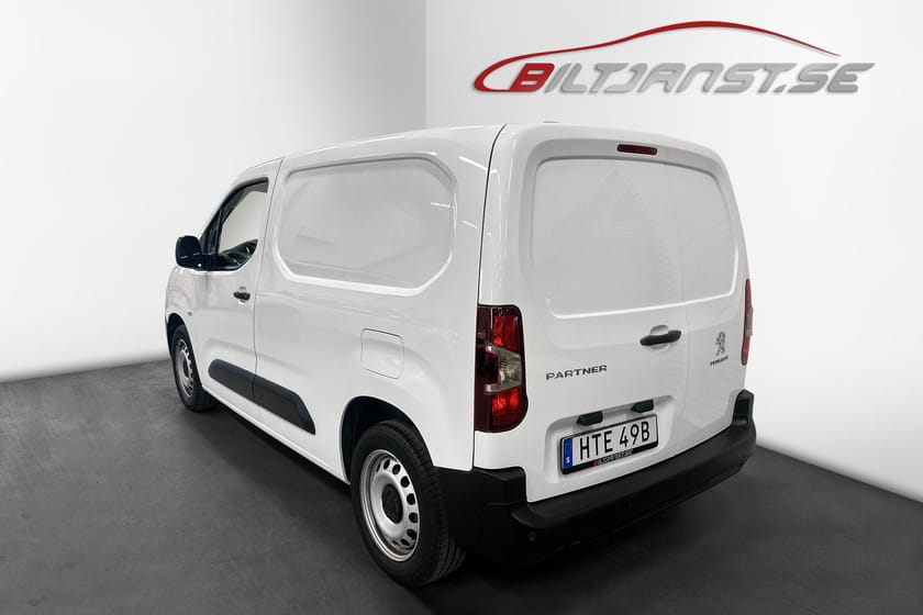 Bild 3 av Peugeot Partner L1 1.2 PURETECH 130HK | AUTOMAT | NYKAMREM