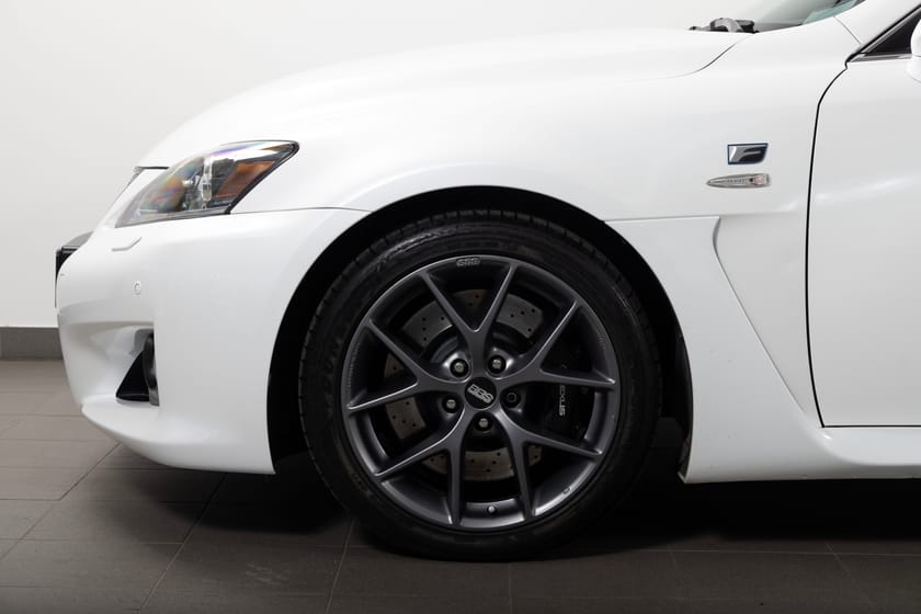 Bild 4 av Lexus IS F 5.0 V8 Automatisk 423hk F-sport Svensksåld