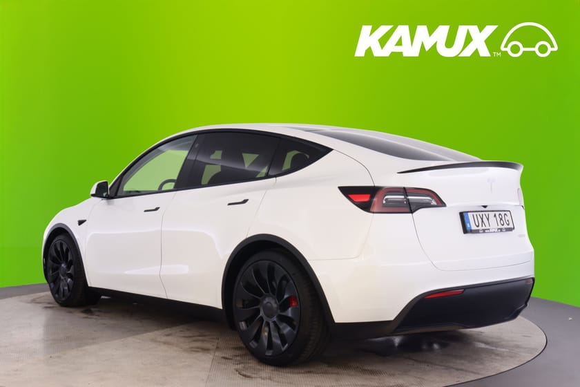 Bild 5 av Tesla Model Y Performance 534hk Drag Pano Kolfiber Moms