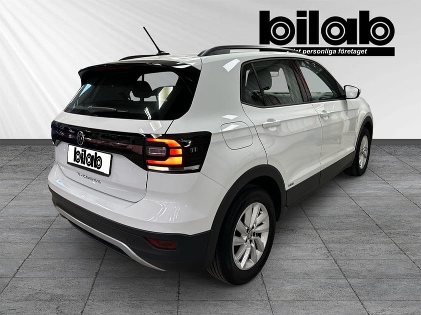 Bild 4 av Volkswagen T-Cross 1.0 LIFE B 070 TSIM5F
