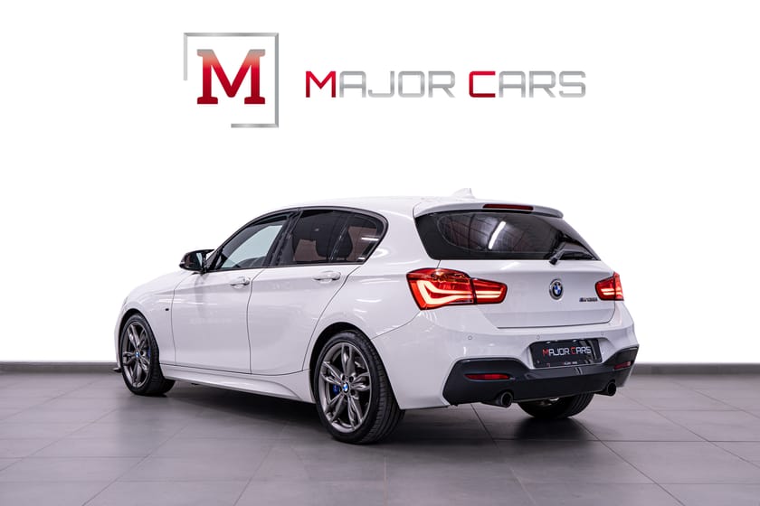Bild 4 av BMW M135i RWD Maxton HiFi Shadowline 326hk