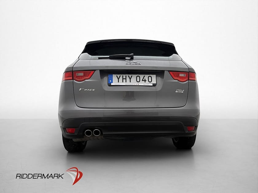 Bild 5 av Jaguar F-Pace 20d AWD 180hk Kamera MERIDIAN-Ljud Keyless