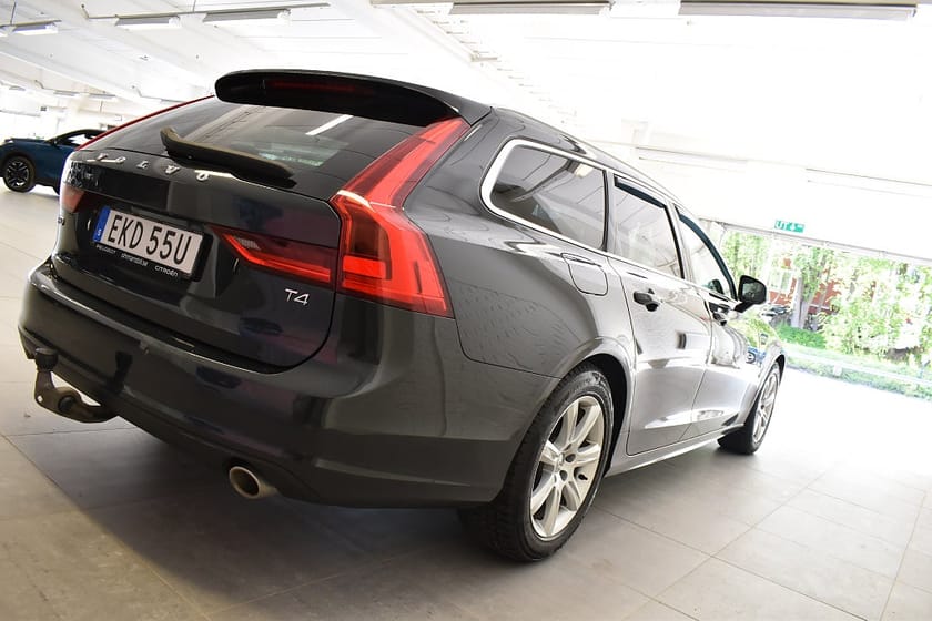 Bild 2 av Volvo V90 T4 Geartronic Momentum Advanced